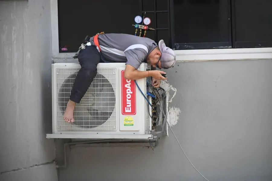 AC Uninstallation